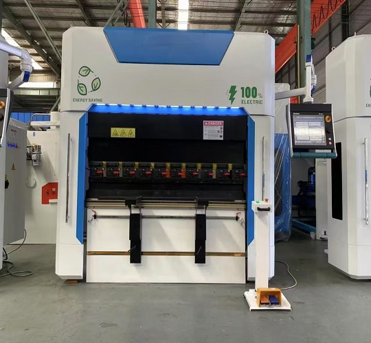 CNC Press Brake Machine Working Principle and Precision Advantages