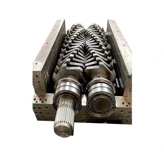 How to Judge the Quality of Double Shaft Shredder Blades
