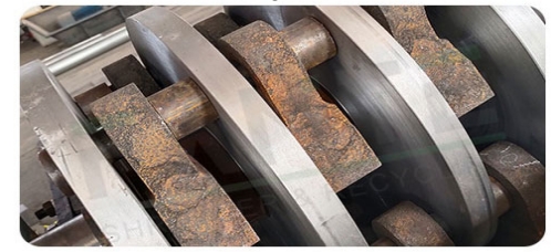 vertical-hammer-crusher4